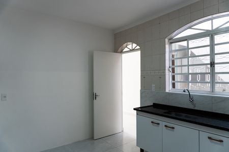 Casa para alugar com 130m², 3 quartos e 2 vagas Casa para alugar com 130m², 3 quartos e 2 vagasCozinha