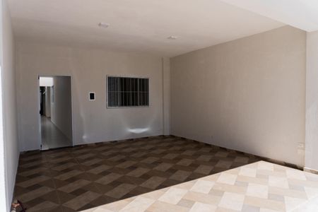 Casa para alugar com 130m², 3 quartos e 2 vagas Casa para alugar com 130m², 3 quartos e 2 vagasGaragem