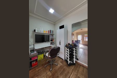 Sala de casa à venda com 2 quartos, 80m² em Santa Amelia, Belo Horizonte