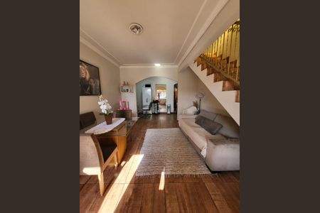 Sala de casa à venda com 2 quartos, 80m² em Santa Amelia, Belo Horizonte