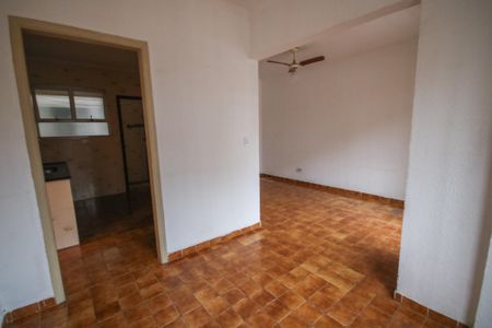 Apartamento para alugar com 68m², 2 quartos e 1 vagaSala