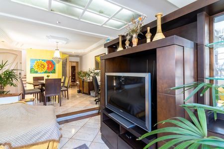 Sala de Estar de casa à venda com 3 quartos, 300m² em Parada Inglesa, São Paulo