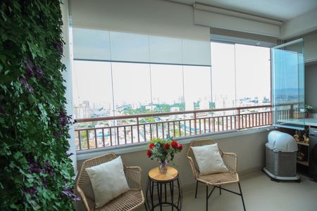 Apartamento à venda com 54m², 2 quartos e 1 vaga Apartamento à venda com 54m², 2 quartos e 1 vagaVaranda Sala