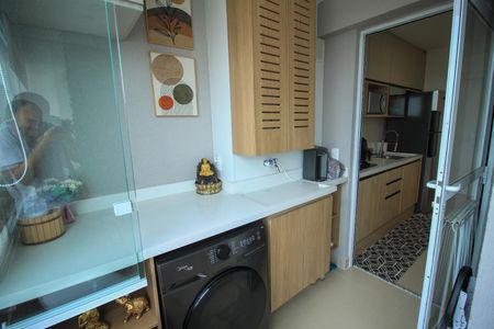 Apartamento à venda com 54m², 2 quartos e 1 vaga Apartamento à venda com 54m², 2 quartos e 1 vagaÁrea de Serviço