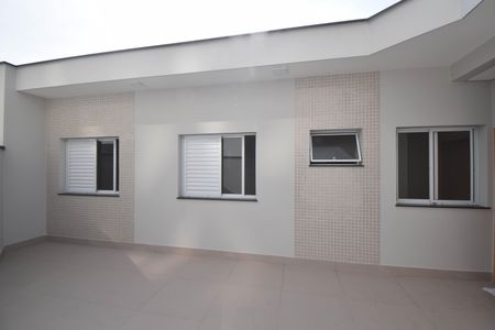 Casa de condomínio para alugar com 61m², 2 quartos e sem vaga Casa de condomínio para alugar com 61m², 2 quartos e sem vagaQuintal
