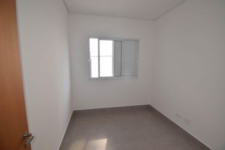 Casa de condomínio para alugar com 61m², 2 quartos e sem vaga Casa de condomínio para alugar com 61m², 2 quartos e sem vagaQuarto 1