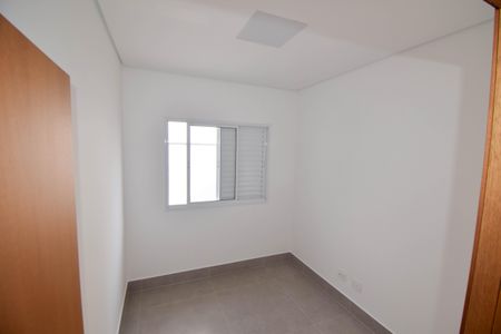 Casa de condomínio para alugar com 61m², 2 quartos e sem vaga Casa de condomínio para alugar com 61m², 2 quartos e sem vagaQuarto 1