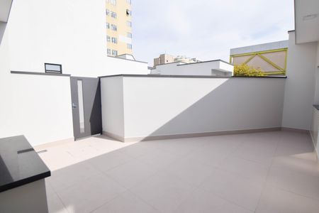 Casa de condomínio para alugar com 61m², 2 quartos e sem vaga Casa de condomínio para alugar com 61m², 2 quartos e sem vagaQuintal