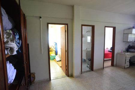 Casa de condomínio à venda com 480m², 4 quartos e 3 vagas Casa de condomínio à venda com 480m², 4 quartos e 3 vagasÁrea de Serviço