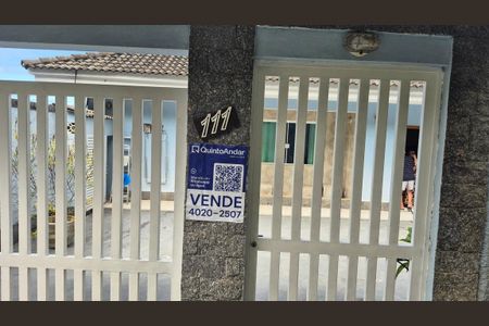 Casa de condomínio à venda com 480m², 4 quartos e 3 vagas Casa de condomínio à venda com 480m², 4 quartos e 3 vagasPlaca