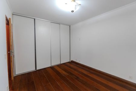 Apartamento à venda com 105m², 3 quartos e 1 vagaSuíte 