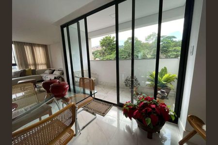 Apartamento à venda com 590m², 4 quartos e 4 vagasFoto 24