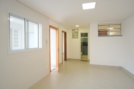 Sala/Cozinha de casa de condomínio para alugar com 2 quartos, 59m² em Vila Gomes Cardim, São Paulo