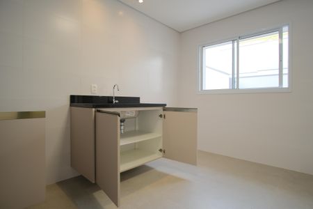 Casa de condomínio para alugar com 59m², 2 quartos e sem vagaSala/Cozinha