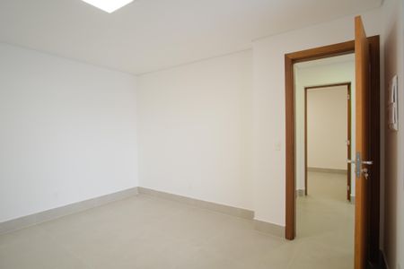 Casa de condomínio para alugar com 59m², 2 quartos e sem vagaQuarto 1