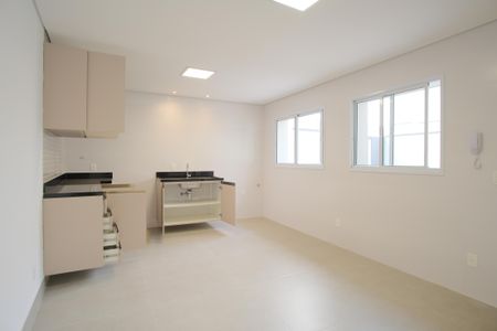 Casa de condomínio para alugar com 59m², 2 quartos e sem vagaSala/Cozinha