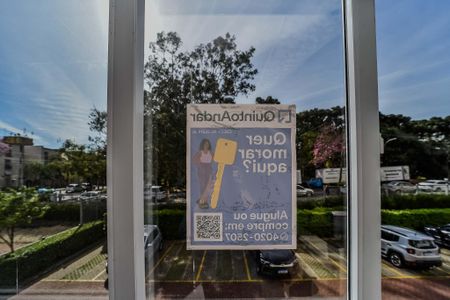 Apartamento à venda com 82m², 3 quartos e 2 vagas Apartamento à venda com 82m², 3 quartos e 2 vagasPlaquinha