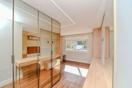 Apartamento à venda com 82m², 3 quartos e 2 vagas Apartamento à venda com 82m², 3 quartos e 2 vagasSuíte