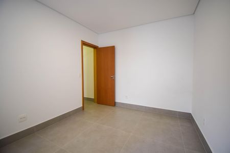 Casa de condomínio para alugar com 60m², 2 quartos e sem vaga Casa de condomínio para alugar com 60m², 2 quartos e sem vagaQuarto 2