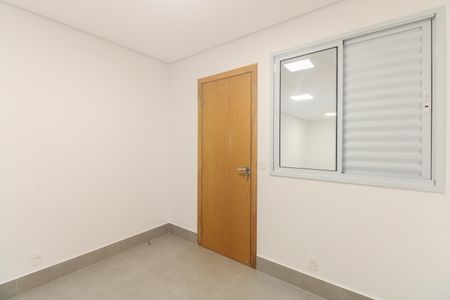 Casa de condomínio para alugar com 65m², 2 quartos e sem vaga Casa de condomínio para alugar com 65m², 2 quartos e sem vagaQuarto 2