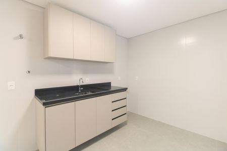 Casa de condomínio para alugar com 65m², 2 quartos e sem vaga Casa de condomínio para alugar com 65m², 2 quartos e sem vagaCozinha