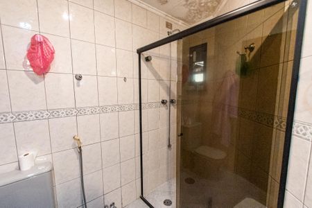 Apartamento à venda com 180m², 4 quartos e 2 vagas Apartamento à venda com 180m², 4 quartos e 2 vagasBanheiro
