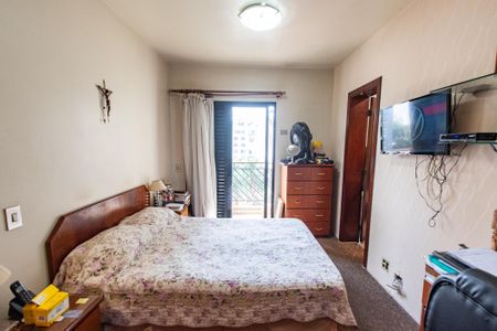Apartamento à venda com 180m², 4 quartos e 2 vagas Apartamento à venda com 180m², 4 quartos e 2 vagasSuíte 2
