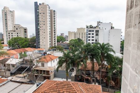 Apartamento à venda com 180m², 4 quartos e 2 vagas Apartamento à venda com 180m², 4 quartos e 2 vagasVista do quarto 2