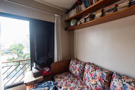Apartamento à venda com 180m², 4 quartos e 2 vagas Apartamento à venda com 180m², 4 quartos e 2 vagasQuarto 1