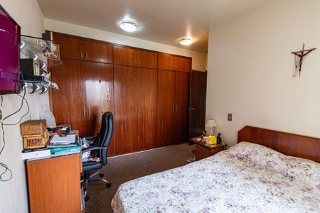 Apartamento à venda com 180m², 4 quartos e 2 vagas Apartamento à venda com 180m², 4 quartos e 2 vagasSuíte 2