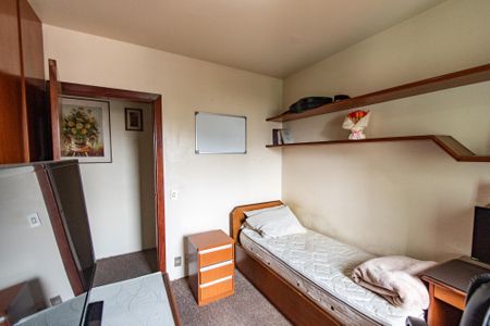 Apartamento à venda com 180m², 4 quartos e 2 vagas Apartamento à venda com 180m², 4 quartos e 2 vagasSuíte 1
