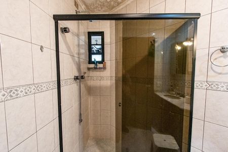 Apartamento à venda com 180m², 4 quartos e 2 vagas Apartamento à venda com 180m², 4 quartos e 2 vagasBanheiro