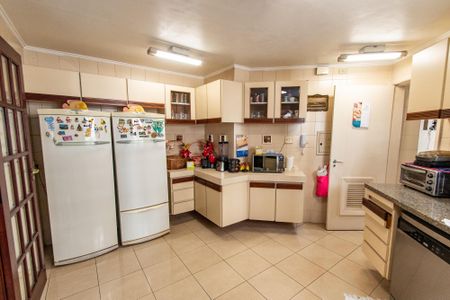 Apartamento à venda com 180m², 4 quartos e 2 vagas Apartamento à venda com 180m², 4 quartos e 2 vagasCozinha