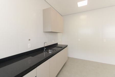 Casa de condomínio para alugar com 74m², 2 quartos e sem vaga Casa de condomínio para alugar com 74m², 2 quartos e sem vagaCozinha