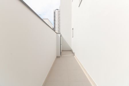 Casa de condomínio para alugar com 74m², 2 quartos e sem vaga Casa de condomínio para alugar com 74m², 2 quartos e sem vagaQuintal