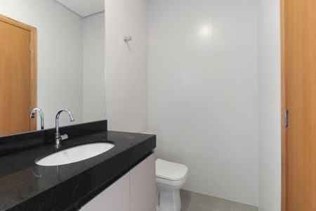 Casa de condomínio para alugar com 74m², 2 quartos e sem vaga Casa de condomínio para alugar com 74m², 2 quartos e sem vagaBanheiro