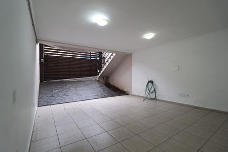 Casa à venda com 152m², 4 quartos e 2 vagasGaragem