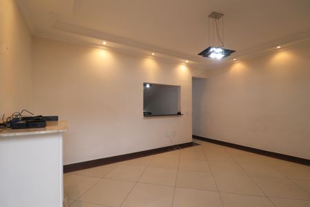 Sala de casa à venda com 4 quartos, 152m² em Parque das Nações, Santo André