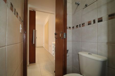 Casa à venda com 152m², 4 quartos e 2 vagasBanheiro da Suíte 
