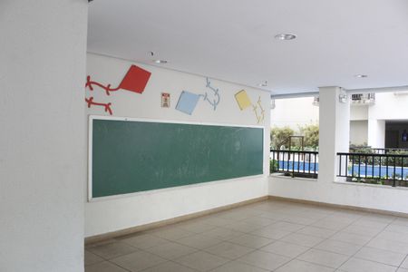 Apartamento à venda com 63m², 2 quartos e 1 vagaÁrea comum