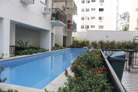 Apartamento à venda com 63m², 2 quartos e 1 vagaÁrea comum