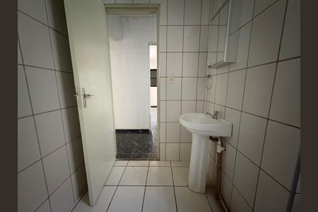 Apartamento para alugar com 80m², 2 quartos e sem vaga Apartamento para alugar com 80m², 2 quartos e sem vagaBanheiro Social