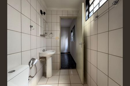 Apartamento para alugar com 80m², 2 quartos e sem vaga Apartamento para alugar com 80m², 2 quartos e sem vagaBanheiro da Suíte