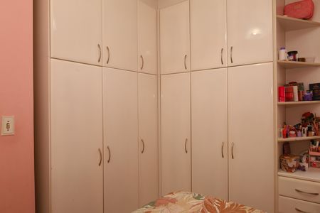 Casa à venda com 300m², 4 quartos e 3 vagasQuarto 1