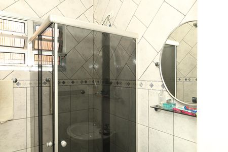 Casa à venda com 300m², 4 quartos e 3 vagasBanheiro