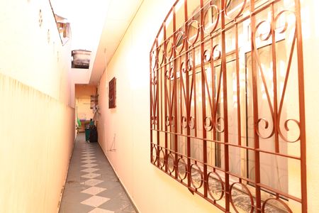 Casa à venda com 300m², 4 quartos e 3 vagasCorredor Externo