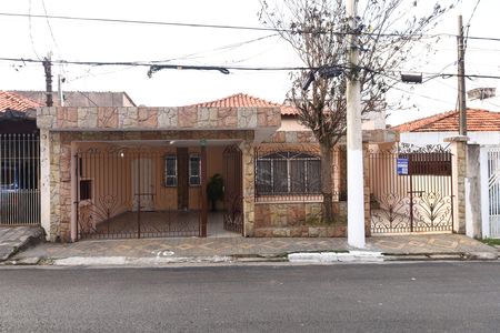 Casa à venda com 300m², 4 quartos e 3 vagasFachada