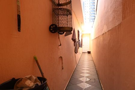 Casa à venda com 300m², 4 quartos e 3 vagasCorredor Externo