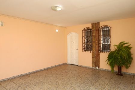 Casa à venda com 300m², 4 quartos e 3 vagasGaragem