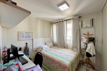 Apartamento à venda com 184m², 3 quartos e 2 vagas Apartamento à venda com 184m², 3 quartos e 2 vagasQuarto 1